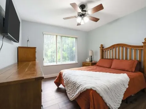 846 Gazetta Way West Palm Beach FL 33413
