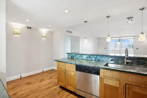 500 Ne 12th Avenue Hallandale Beach FL 33009