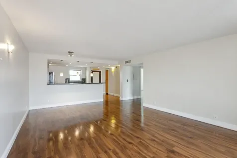 500 Ne 12th Avenue Hallandale Beach FL 33009