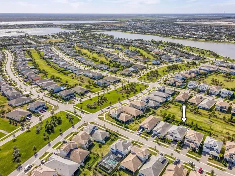 1345 Bushel Creek Crossing Loxahatchee FL 33470