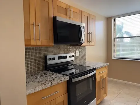 2455 Lindell Boulevard Delray Beach FL 33444