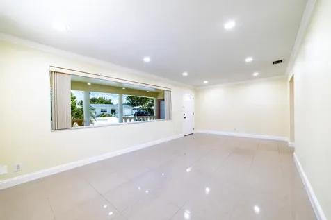 3730 Ne 13th Terrace Pompano Beach FL 33064