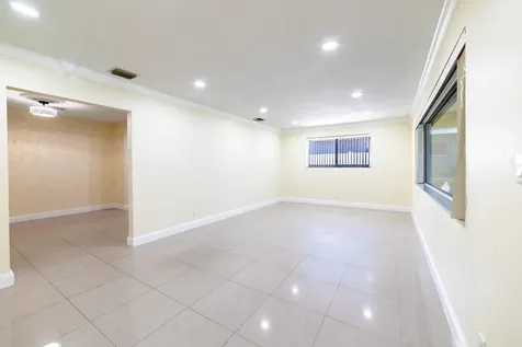 3730 Ne 13th Terrace Pompano Beach FL 33064