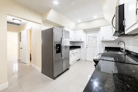 3730 Ne 13th Terrace Pompano Beach FL 33064