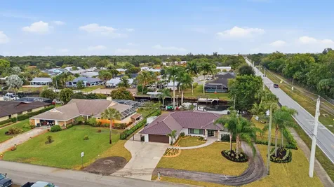 1489 Sw Pine Tree Lane Palm City FL 34990