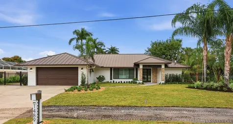 1489 Sw Pine Tree Lane Palm City FL 34990