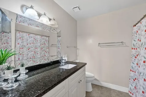 1236 Sw 75th Avenue North Lauderdale FL 33068