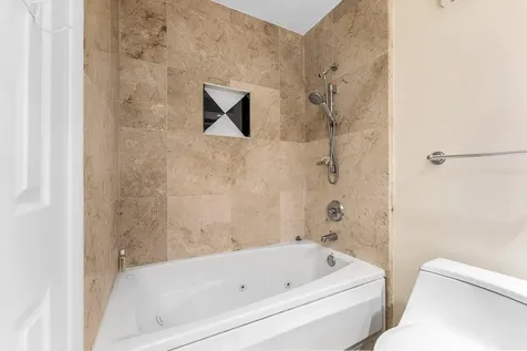 20200 W Country Club Drive Aventura FL 33180