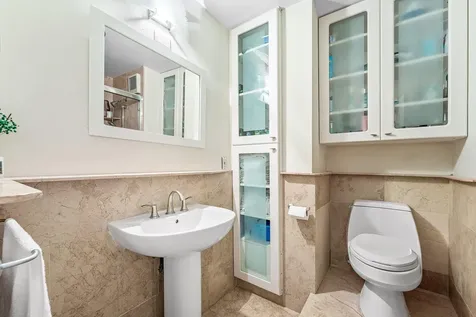 20200 W Country Club Drive Aventura FL 33180