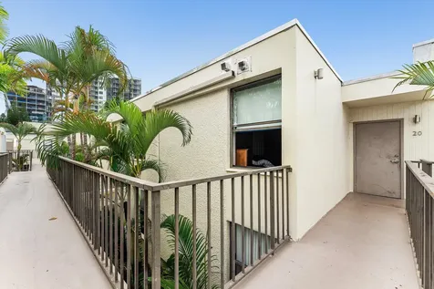 20200 W Country Club Drive Aventura FL 33180