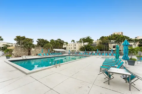 20200 W Country Club Drive Aventura FL 33180