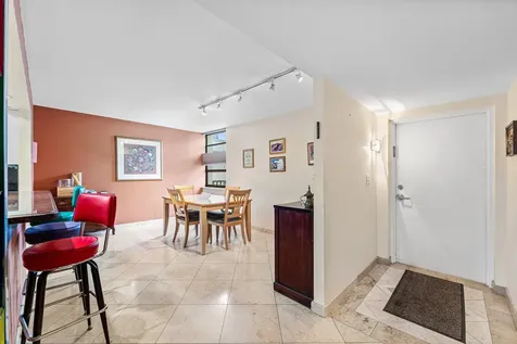 20200 W Country Club Drive Aventura FL 33180
