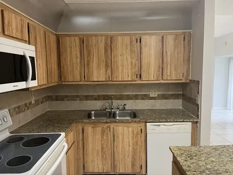 2103 Waterview Circle Palm Springs FL 33461