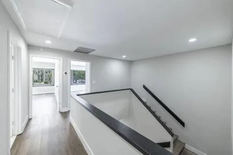 2517 Presidential Way West Palm Beach FL 33401