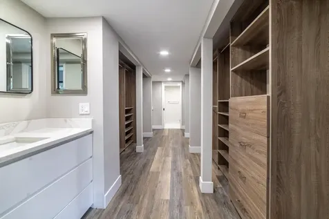 2517 Presidential Way West Palm Beach FL 33401
