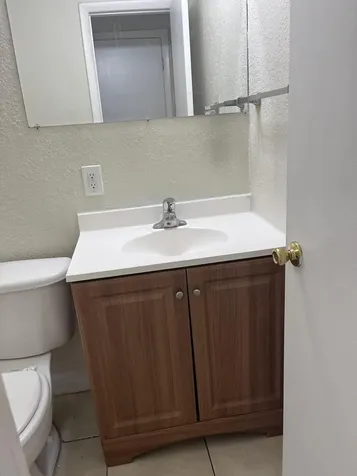 801 Nw 46th Avenue Plantation FL 33317