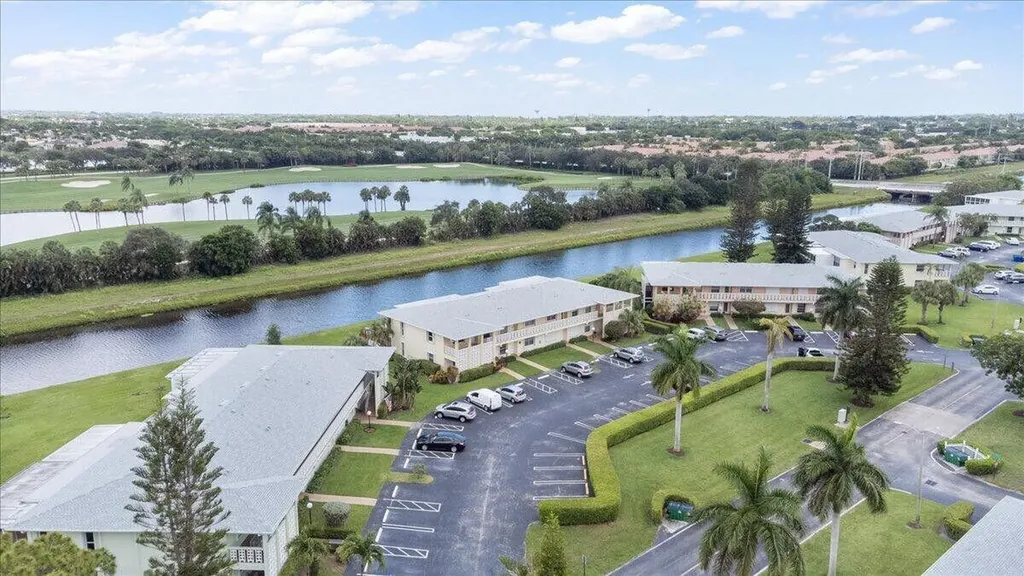 1905 Nw 18th Street Delray Beach FL 33445