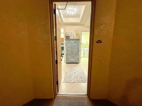 20 Orange Avenue Fort Pierce FL 34950