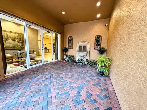 20 Orange Avenue Fort Pierce FL 34950