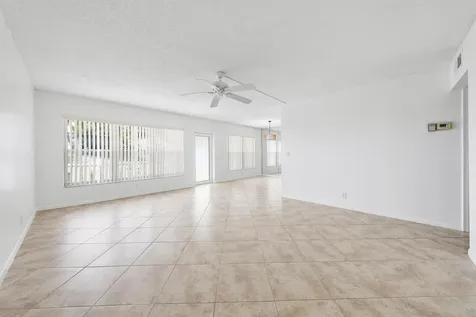 306 Wellington West Palm Beach FL 33417