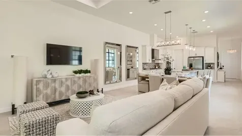 488 Se Fascino Circle Port Saint Lucie FL 34984