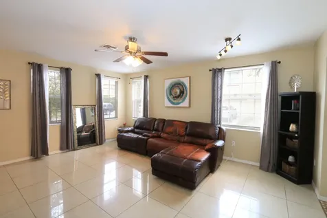 2156 Se Fern Park Drive Port Saint Lucie FL 34952