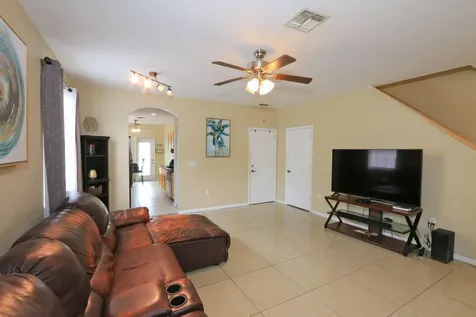 2156 Se Fern Park Drive Port Saint Lucie FL 34952