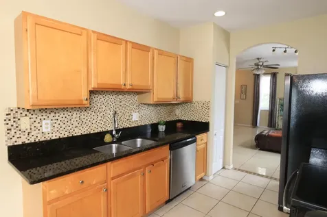 2156 Se Fern Park Drive Port Saint Lucie FL 34952