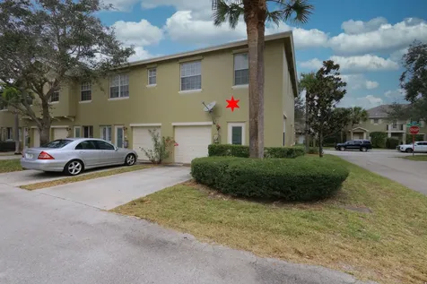 2156 Se Fern Park Drive Port Saint Lucie FL 34952