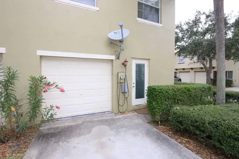 2156 Se Fern Park Drive Port Saint Lucie FL 34952
