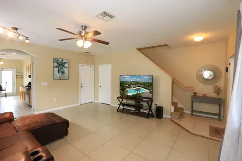 2156 Se Fern Park Drive Port Saint Lucie FL 34952
