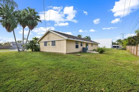 9199 Lantern Drive Lake Worth FL 33467