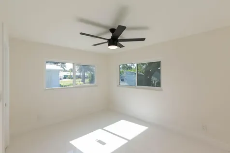 1919 Mimosa Avenue Fort Pierce FL 34949