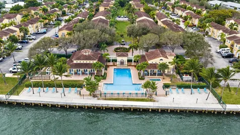 1015 Lake Shore Drive Lake Park FL 33403