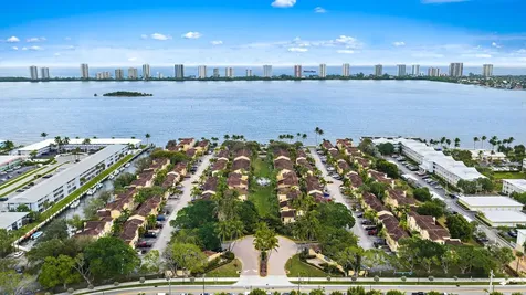 1015 Lake Shore Drive Lake Park FL 33403