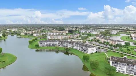 1071 Guildford D Boca Raton FL 33434