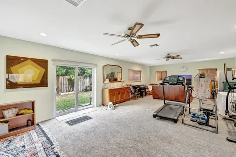 2112 Ne 20th Avenue Wilton Manors FL 33305