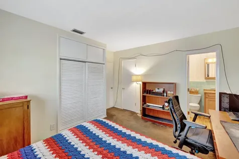 2112 Ne 20th Avenue Wilton Manors FL 33305