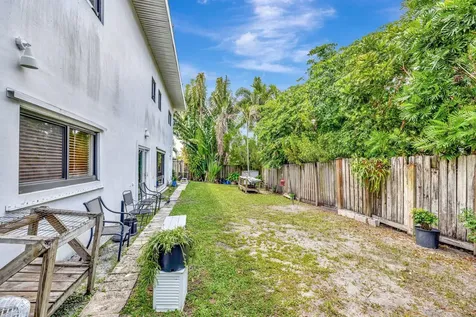 2112 Ne 20th Avenue Wilton Manors FL 33305