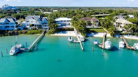 17649 Se Federal Highway Jupiter FL 33469