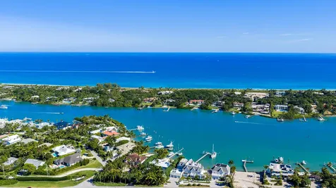 17649 Se Federal Highway Jupiter FL 33469