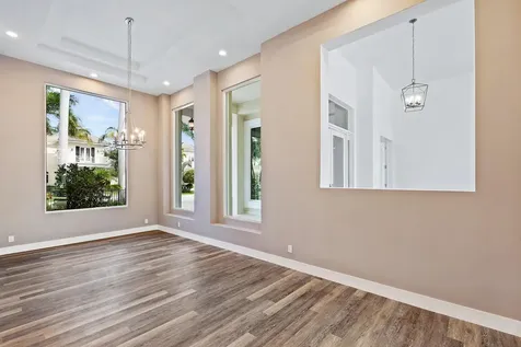 533 E Alexander Palm Road Boca Raton FL 33432