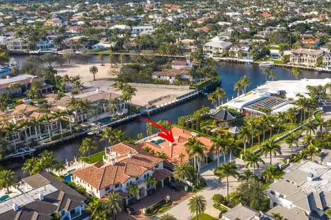 533 E Alexander Palm Road Boca Raton FL 33432