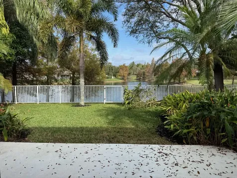 8019 Inagua Lane Wellington FL 33414