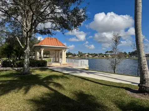 8019 Inagua Lane Wellington FL 33414