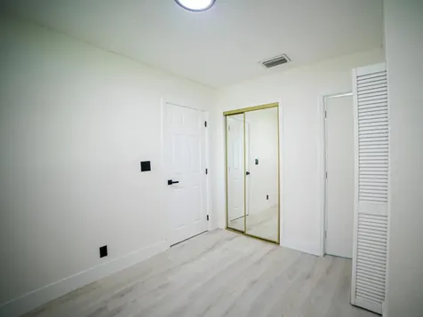 412 Columbus Parkway Hollywood FL 33021