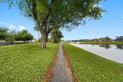 8374 Dynasty Drive Boca Raton FL 33433