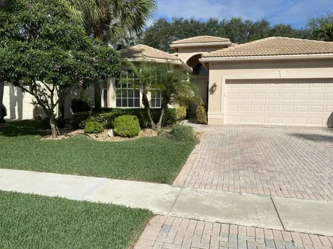 6959 Imperial Beach Circle Delray Beach FL 33446