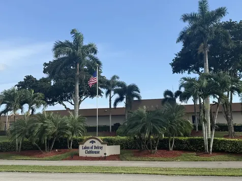 15401 Pembridge Avenue Delray Beach FL 33484