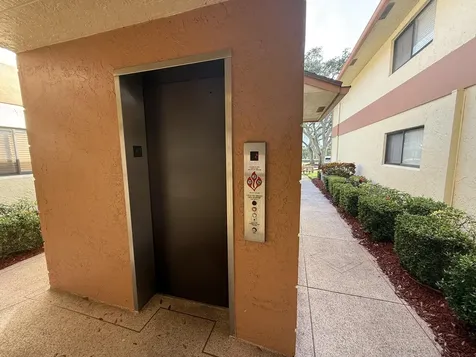 15401 Pembridge Avenue Delray Beach FL 33484